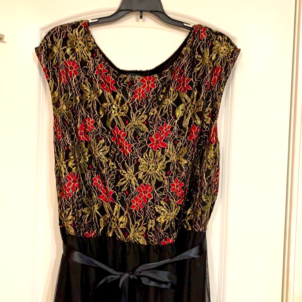 Multicolor holiday dress